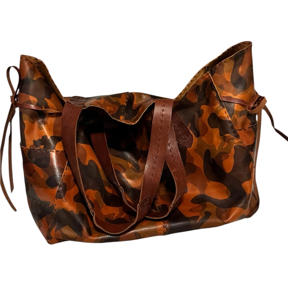 Cindy Kirk Camouflage leather Weekender Bag